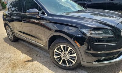 2023 Lincoln Nautilus Standard