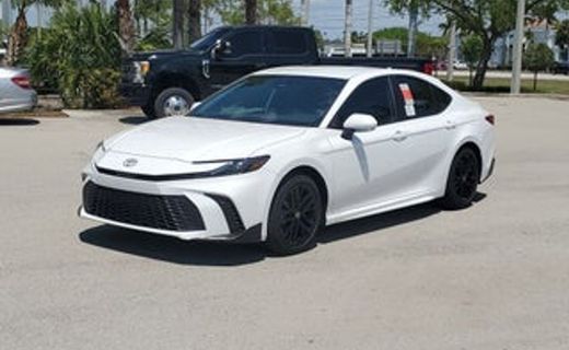 2026 Toyota Camry SE