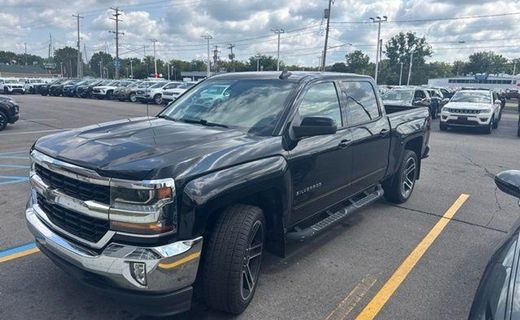 2017 Chevrolet Silverado LT