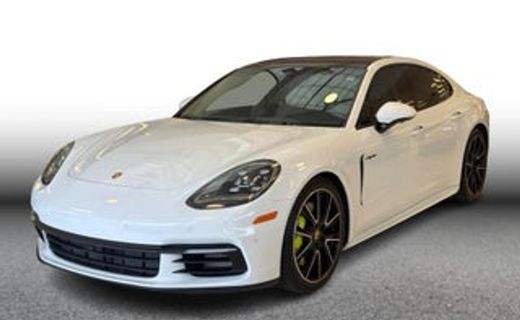 2018 Porsche Panamera 4S