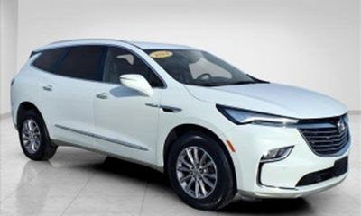 2022 Buick Enclave Essence