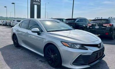 2021 Toyota Camry LE