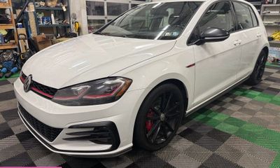 2019 Volkswagen Golf GTI