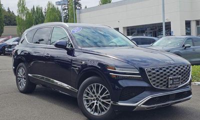 2025 Genesis GV80 2 5T Standard