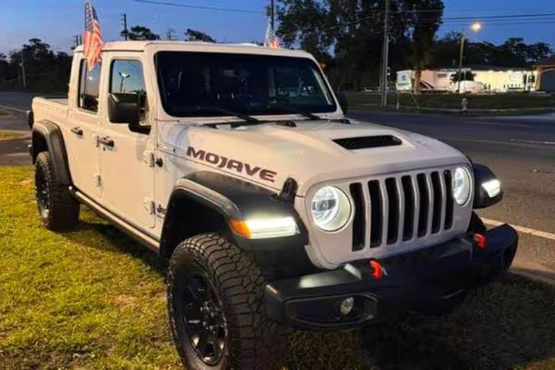 2023 Jeep Gladiator — a typically priced live listing