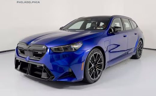2025 BMW M5 Touring