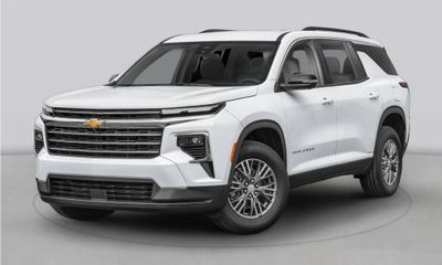 2024 Chevrolet Traverse LT