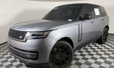 2026 Land Rover Range SE