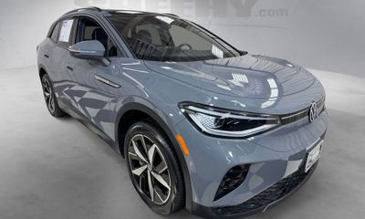 2023 Volkswagen ID 4 Pro S Plus