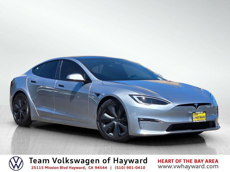 2025 Tesla Model S — a typically priced live listing
