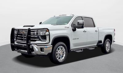 2024 Chevrolet Silverado HD LTZ