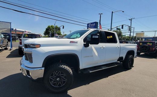 2024 Chevrolet Silverado HD LT