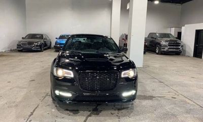 2018 Chrysler 300 300S