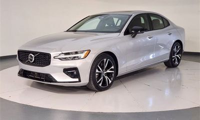2024 Volvo S60 Core
