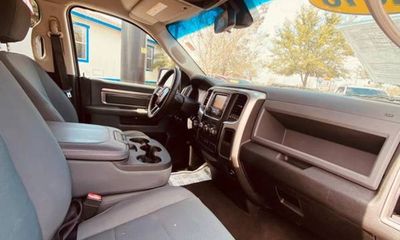 2016 Ram 1500 SLT