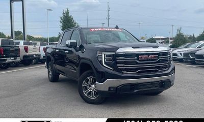 2026 GMC Sierra SLT