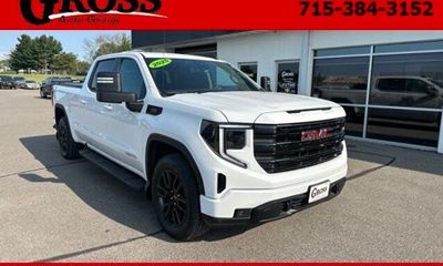 2025 GMC Sierra Elevation
