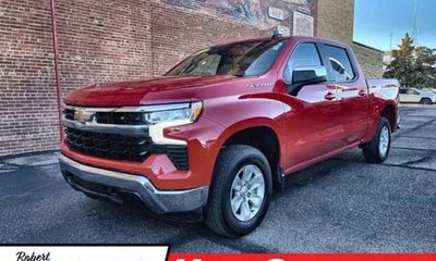2025 Chevrolet Silverado LT