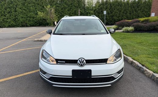 2017 Volkswagen Golf Alltrack