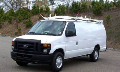 2009 Ford Econoline Cargo E 350 Super