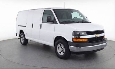 2025 Chevrolet Express LT EXT