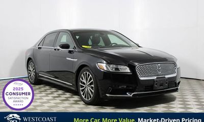 2017 Lincoln Continental Select