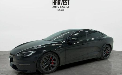 2023 Tesla Model S Plaid