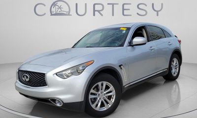 2017 Infiniti QX70 Base