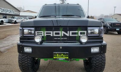 1989 Ford Bronco Custom