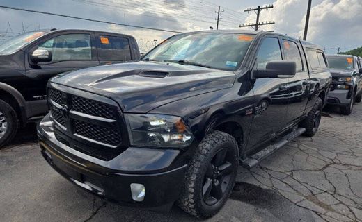 2022 Ram 1500 SLT