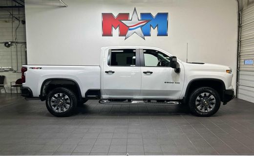 2024 Chevrolet Silverado HD
