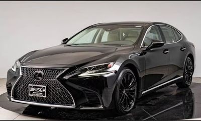 2018 Lexus LS 500