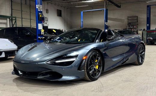 2022 McLaren 720S Spider