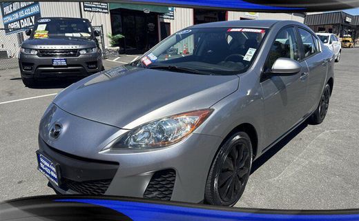 2013 Mazda MAZDA3