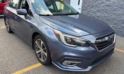2018 Subaru Legacy Limited M R