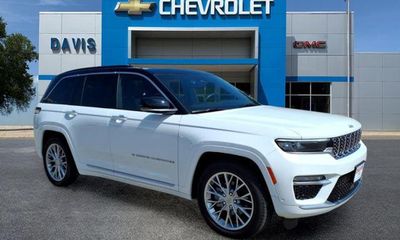 2025 Jeep Grand Cherokee Summit