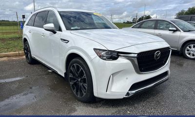 2025 Mazda CX-90 Premium