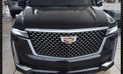 2022 Cadillac Escalade ESV Premium Luxury