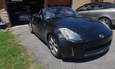 2004 Nissan 350Z Roadster