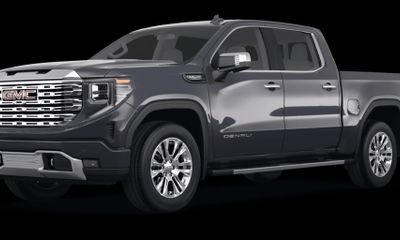 2024 GMC Sierra Denali