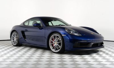 2025 Porsche 718 Cayman GTS 4 0