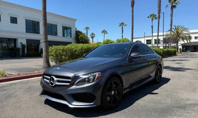 2015 Mercedes-Benz C-Class C400 4 Matic