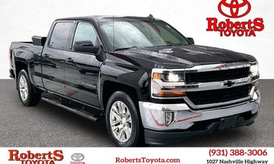 2017 Chevrolet Silverado LT