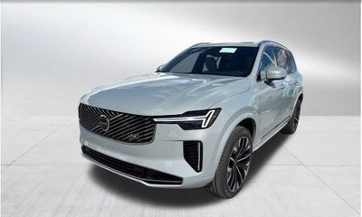 2026 Volvo XC90 Plus Bright