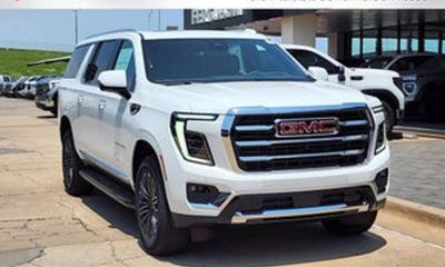2026 GMC Yukon XL AT4 Ultimate