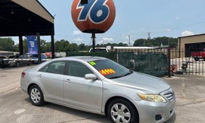 2010 Toyota Camry Base