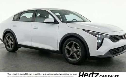 2025 Kia K4