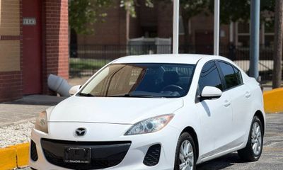 2012 Mazda MAZDA3 Touring GS