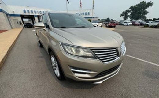 2017 Lincoln Continental Select