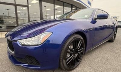 2015 Maserati Ghibli Base